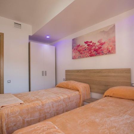 Beach, City Center And Entertainment Alicante Luaran gambar