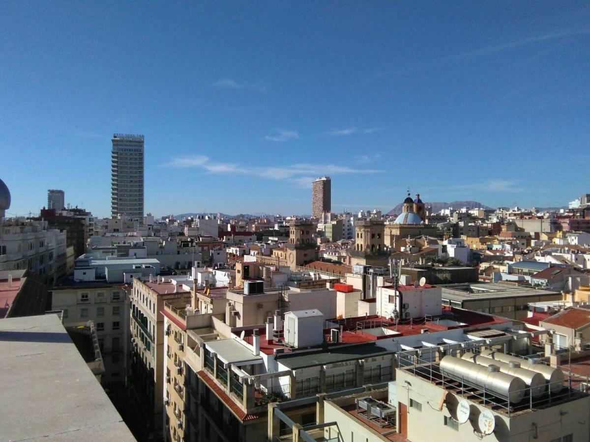 Beach, City Center And Entertainment Alicante Luaran gambar