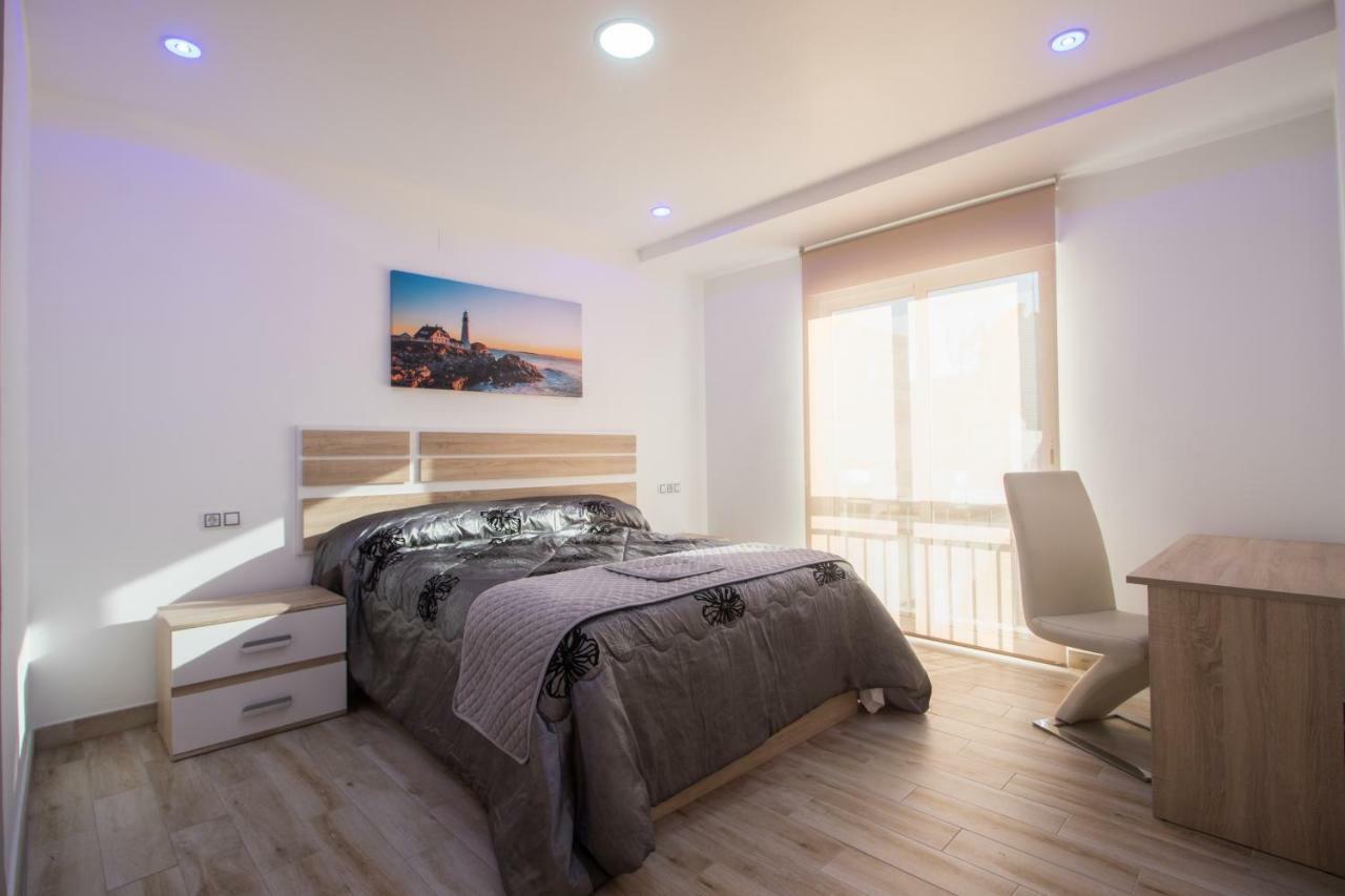 Beach, City Center And Entertainment Alicante Luaran gambar