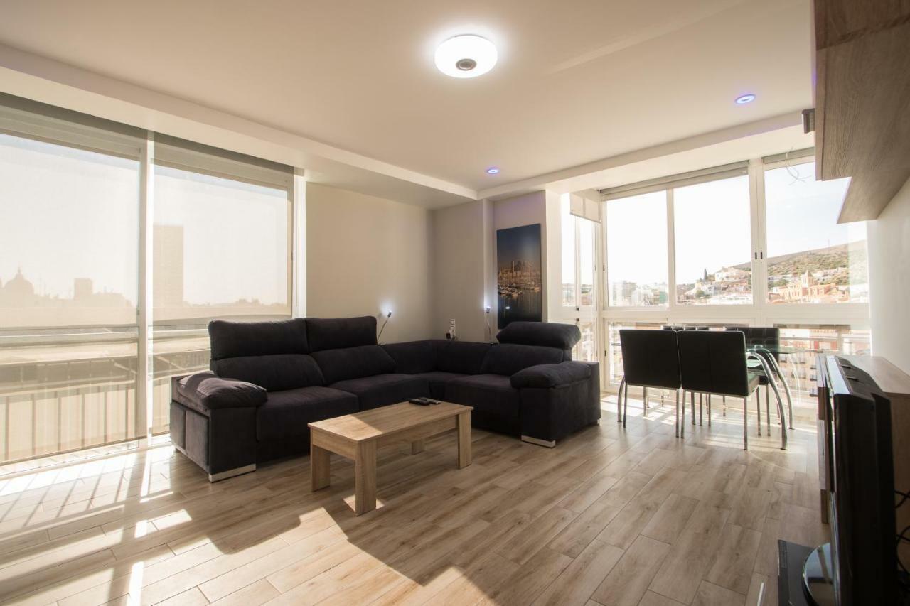 Beach, City Center And Entertainment Alicante Luaran gambar